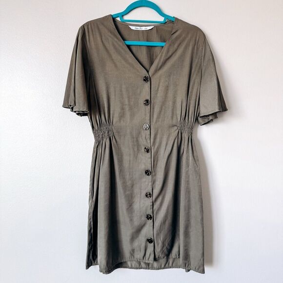 Elsie & Zoey Short Sleeve Mini Green Dress Size Large - Picture 1 of 6